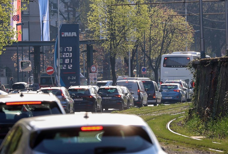 FT: Europska unija se zbog rata u Iranu priprema na dugotrajnu krizu