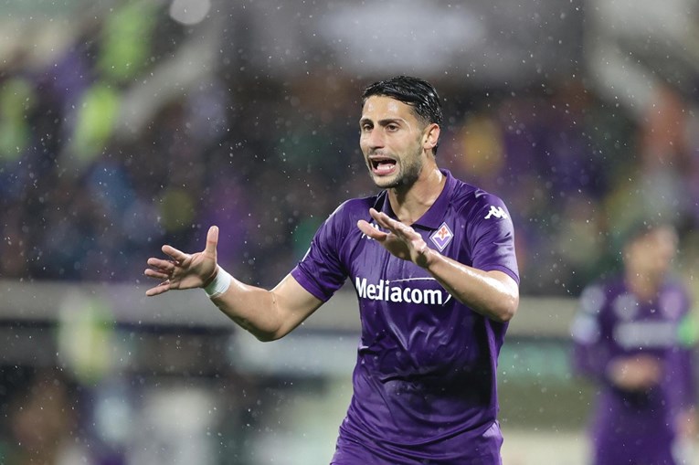 Vrijede 285 mil. €, zadnji su u ligi i izgubili su u KL-u. Sad imaju novu kontroverzu