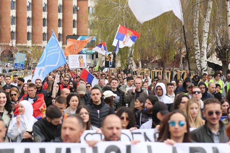 Povijesni trenutak. Dok Beograd stvara državu u državi, u Pazaru se rađa nova Srbija