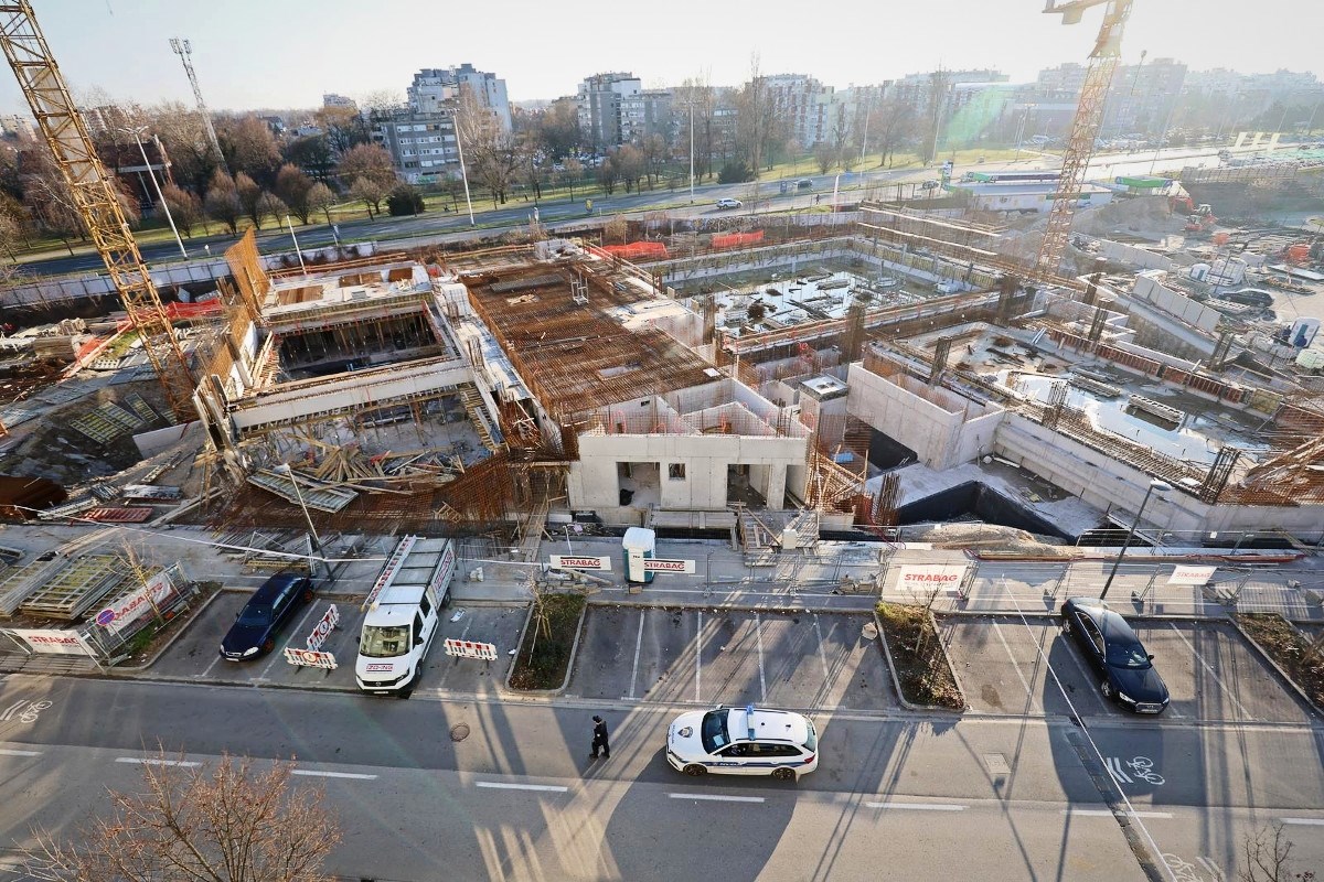 Urušio se dio gradilišta bazena u Zagrebu. Troje ozlijeđeno, jedan teže