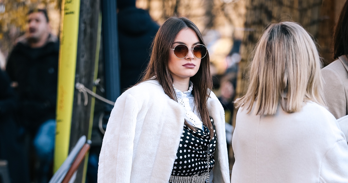 Skockana Zagrepčanka oduševila nas je spojem ljeta i zime u jednom outfitu