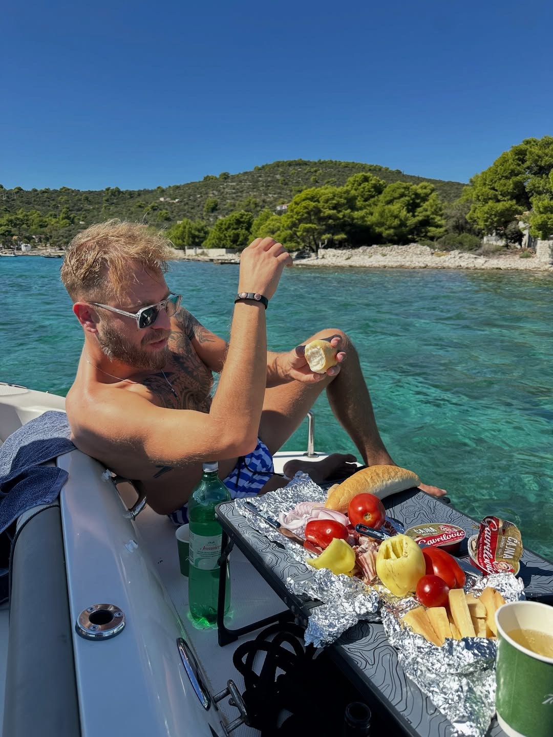Pažanin objavio fotke zbog kojih su mnogi ljubomorni: "Ne odustajem od lita i mora"
