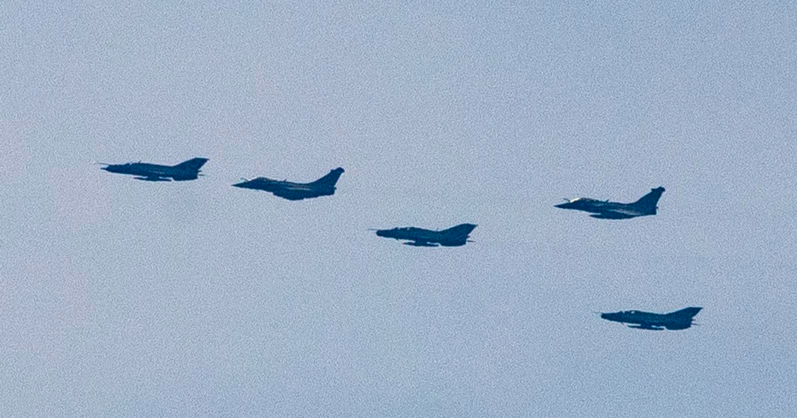 MORH: Danas bi moglo doći do probijanja zvučnog zida