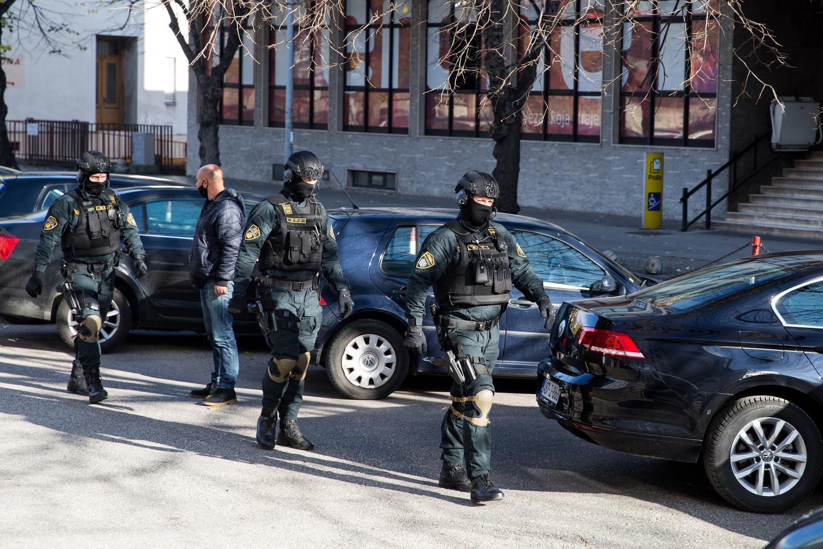 Policija ušla u Općinu Neum zbog otpada iz Stona