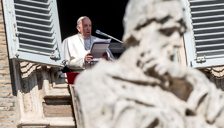 Papa kaže da obrezivanje žena vrijeđa dostojanstvo i da se mora okončati