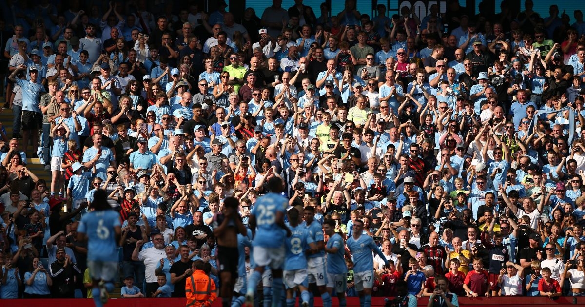City izrekao zabranu dvojici navijača zbog ismijavanja pokojne legende Uniteda