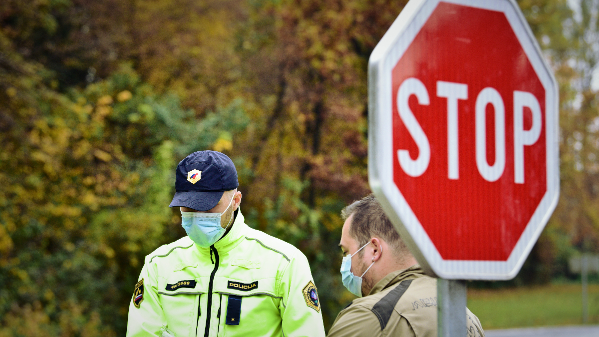 U Sloveniji 1512 novih od 5869 testiranih, umrla je 41 osoba