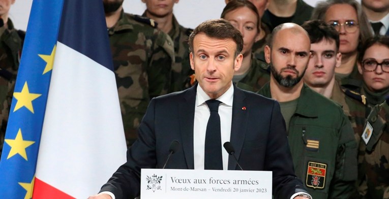 Macron drastično povećao vojni proračun Francuske