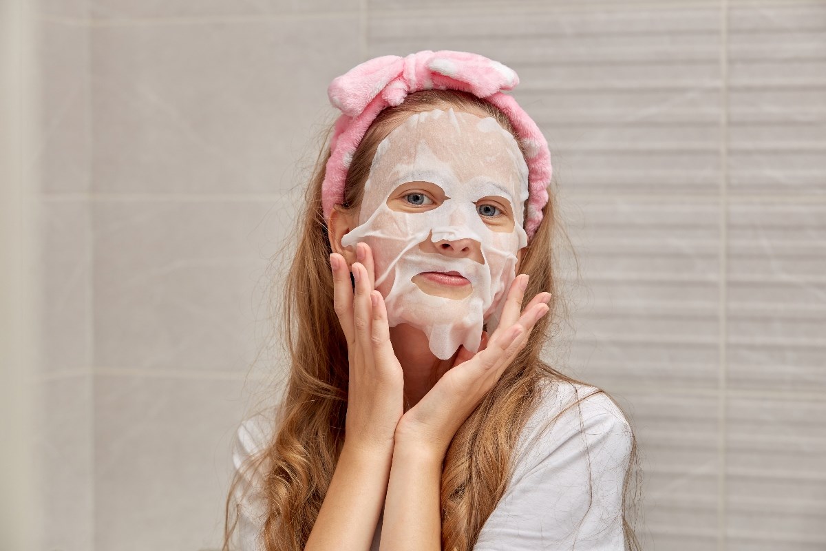 Djeca masovno koriste maske za lice, dermatolozi poručuju: "To je nepotrebno"