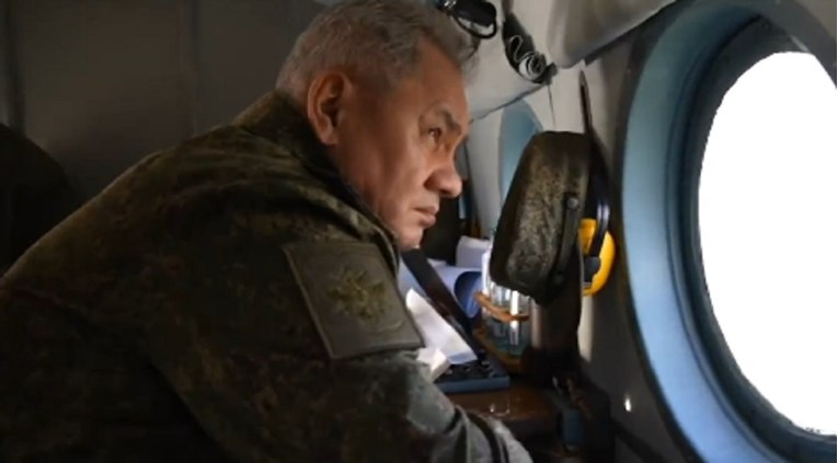 VIDEO Rusija: Šojgu je obišao vojnike na prvoj crti