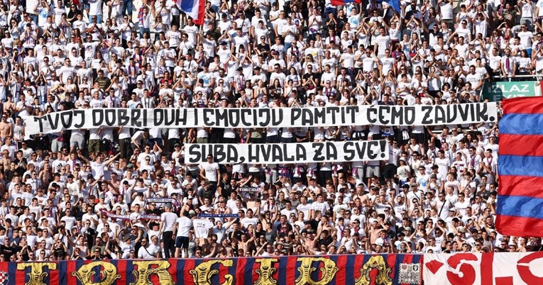 Ovo je poruka kojom je Torcida pozdravila Subašića i ispratila ga u mirovinu