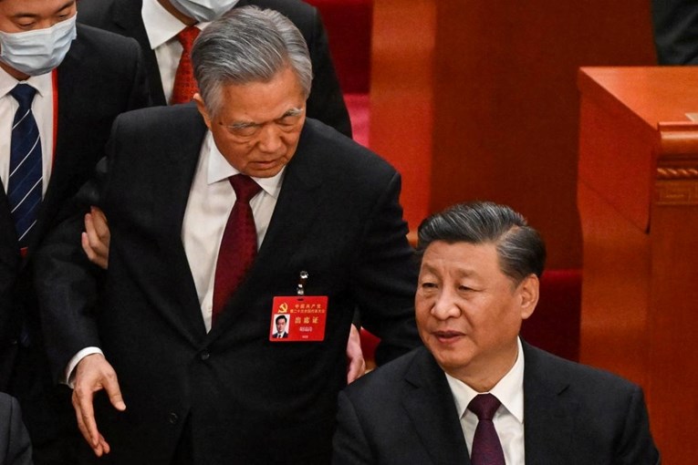 Xi im je vjerovao i bio im je naklonjen, a sada nestaju. Zašto?
