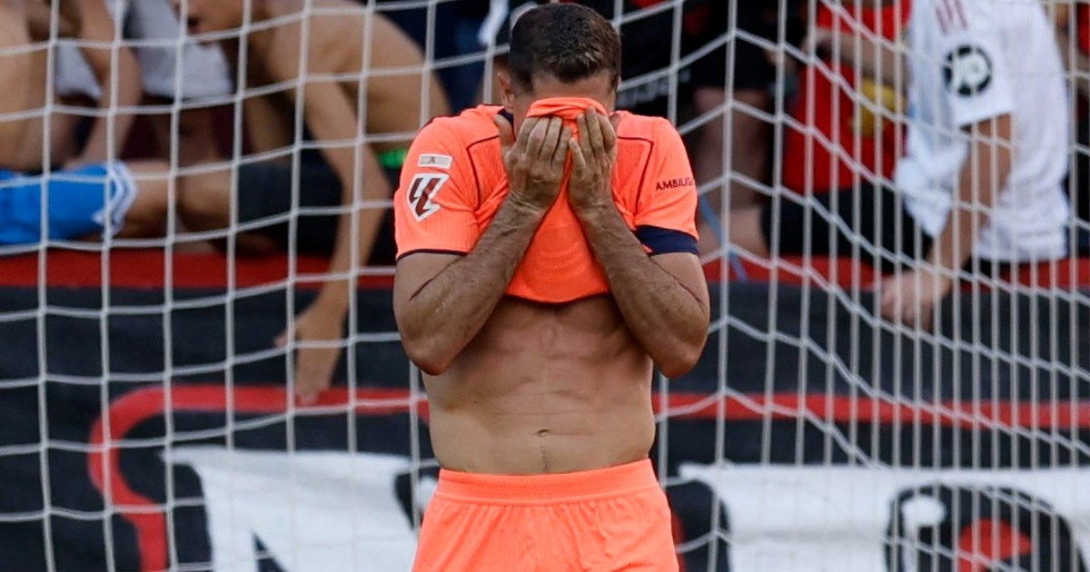 Navijači Barcelone nakon debakla tjeraju legendu iz kluba: Šaljite ga u Arabiju