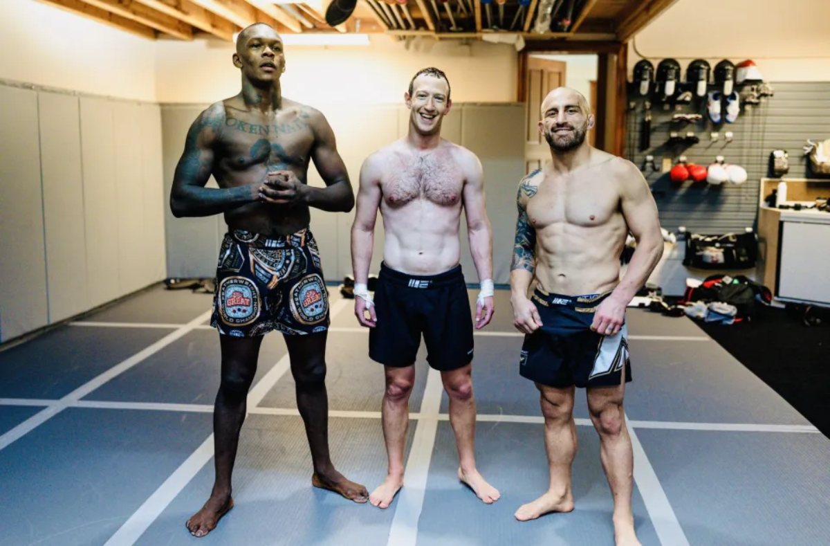Tresu li se Musku gaće? Zuckerberg pozirao bez majice s dva MMA borca