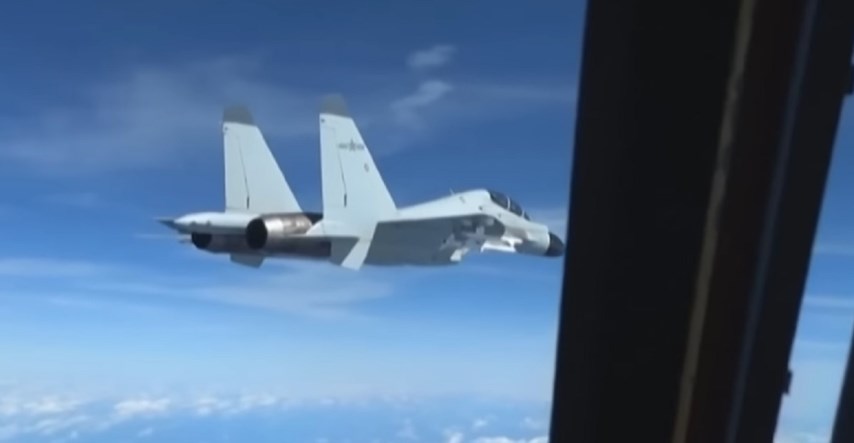 Incident nad spornim morem, kineski borbeni avion presreo američki. Objavljena snimka