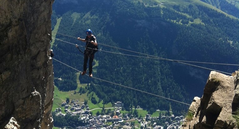 Lopovi u Švicarskoj se popeli na 2350 m visok vrh kako bi ukrali kutiju za donacije
