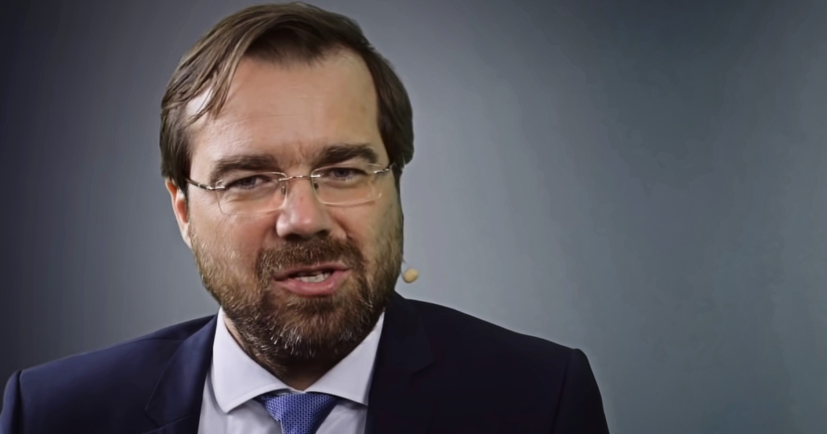 Slovačkog ministra optužili da loše upravlja pandemijom, podnio je ostavku