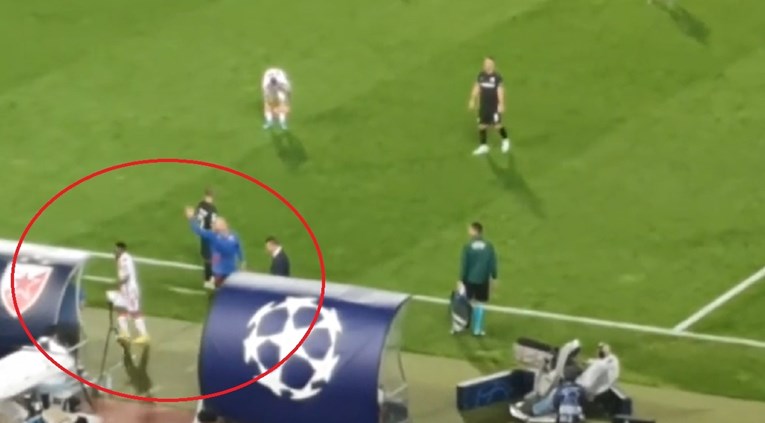 Kanga poludio nakon izmjene. Odbio pružiti ruku Stankoviću, trener Zvezde pobjesnio