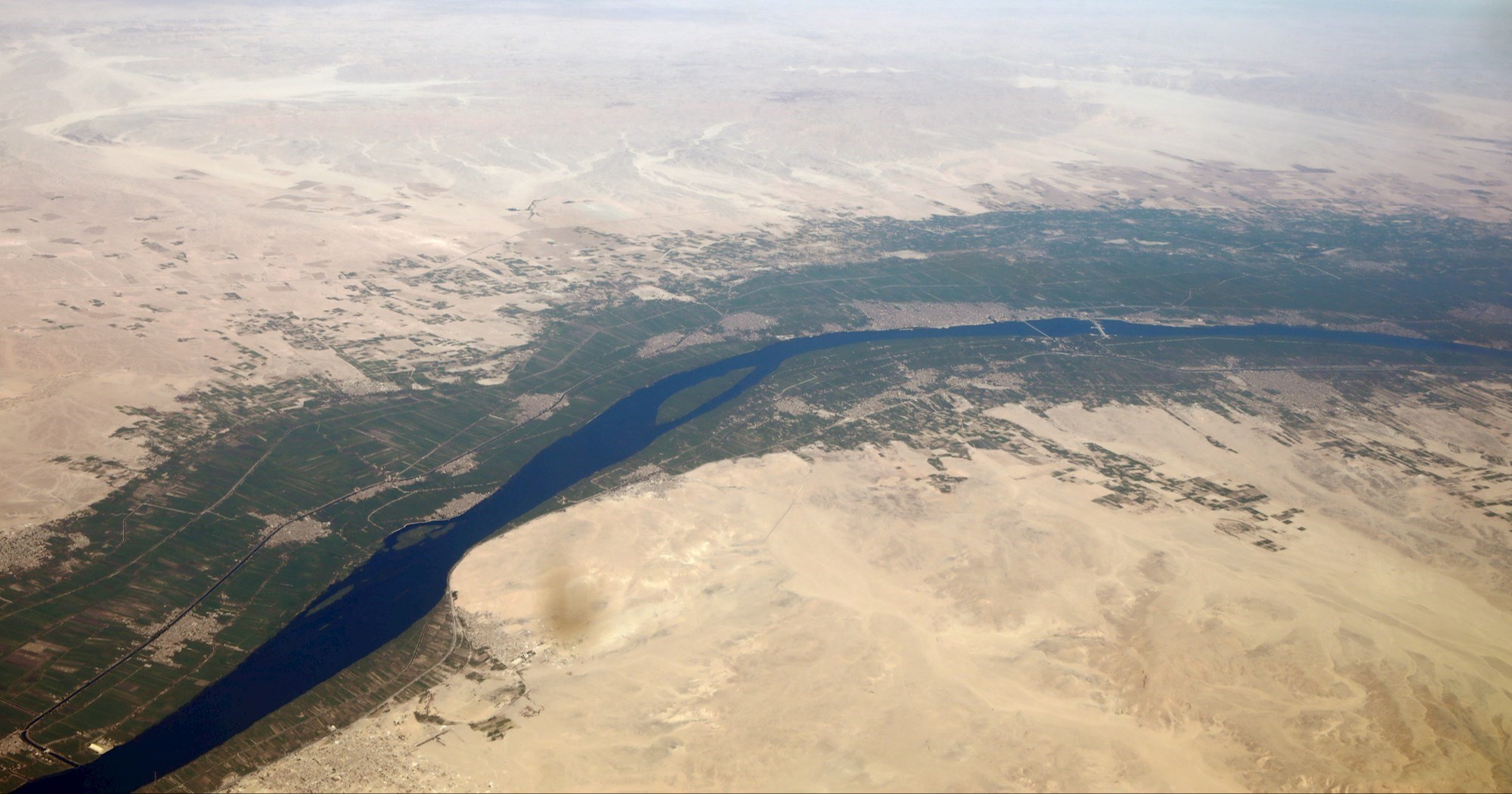 Egipat će preusmjeriti dio vode iz Nila u pustinju i napraviti nova polja