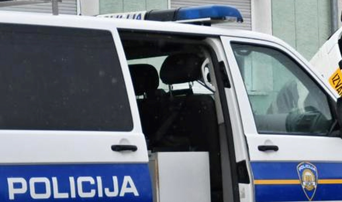 Pijani vozač (53) izazvao prometnu u Varaždinskim Toplicama, ozlijeđena žena (38)