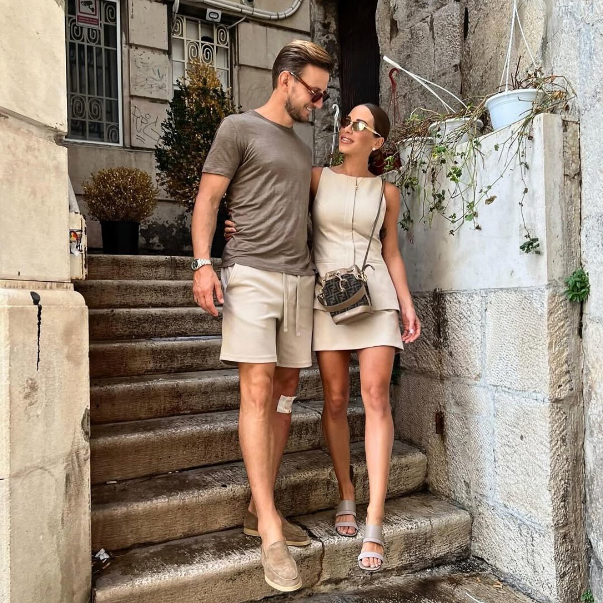 Raquel pozirala u minici, javio se Rakitić: "Split i moja princeza, prekrasna si"