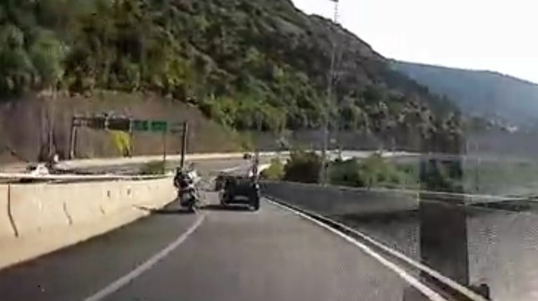 VIDEO Motorist divljao kod Rijeke