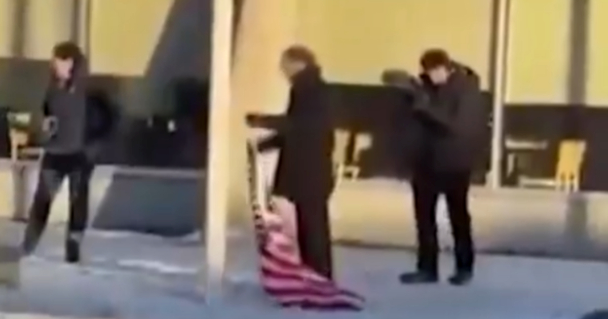 VIDEO Na Grenlandu pokušao podići američku zastavu. Gradonačelnica: Nije smiješno