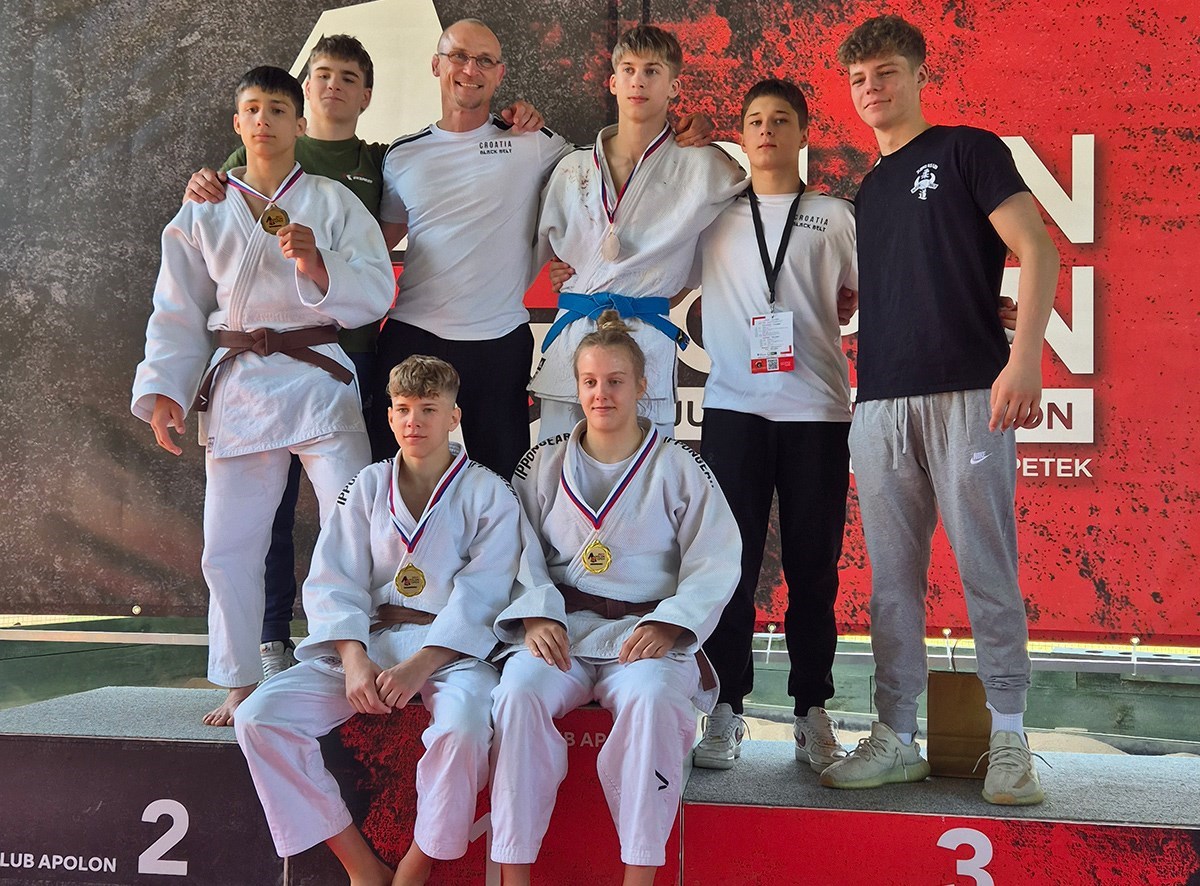 Kadeti Black Belta na jakom judo turniru u Mariboru osvojili ekipno prvo mjesto