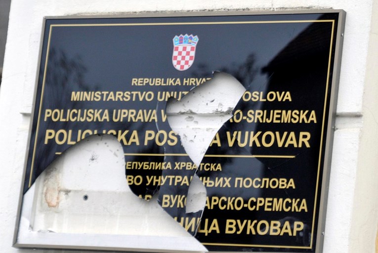 Ćirilica izbačena iz Vukovara