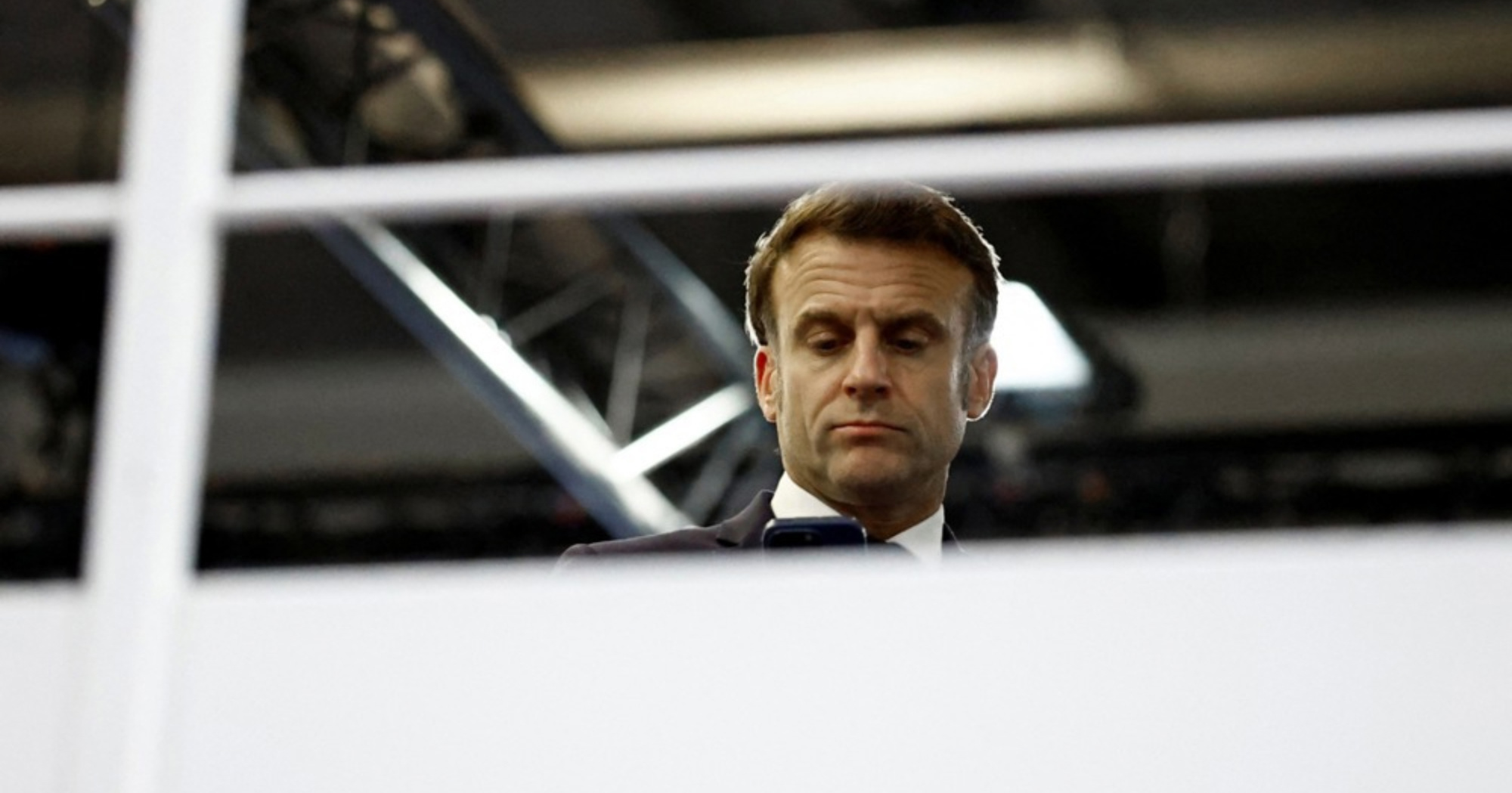 Macron je nazvao Lukašenka i upozorio ga da se ne petlja u rat Rusije i Ukrajine
