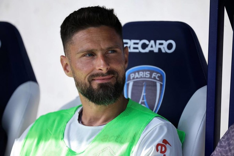 Giroud: Naše zvijezde su podbacile, Španjolska je bila bolja