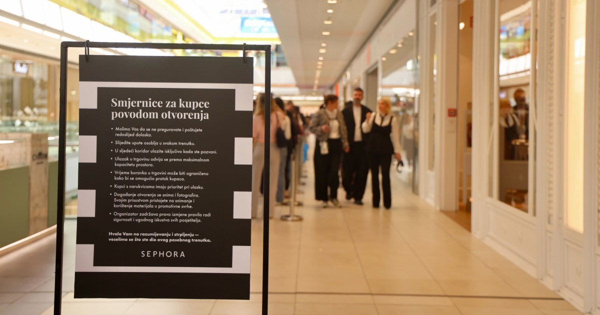 Sephora ima pravila za ponašanje u redu: 