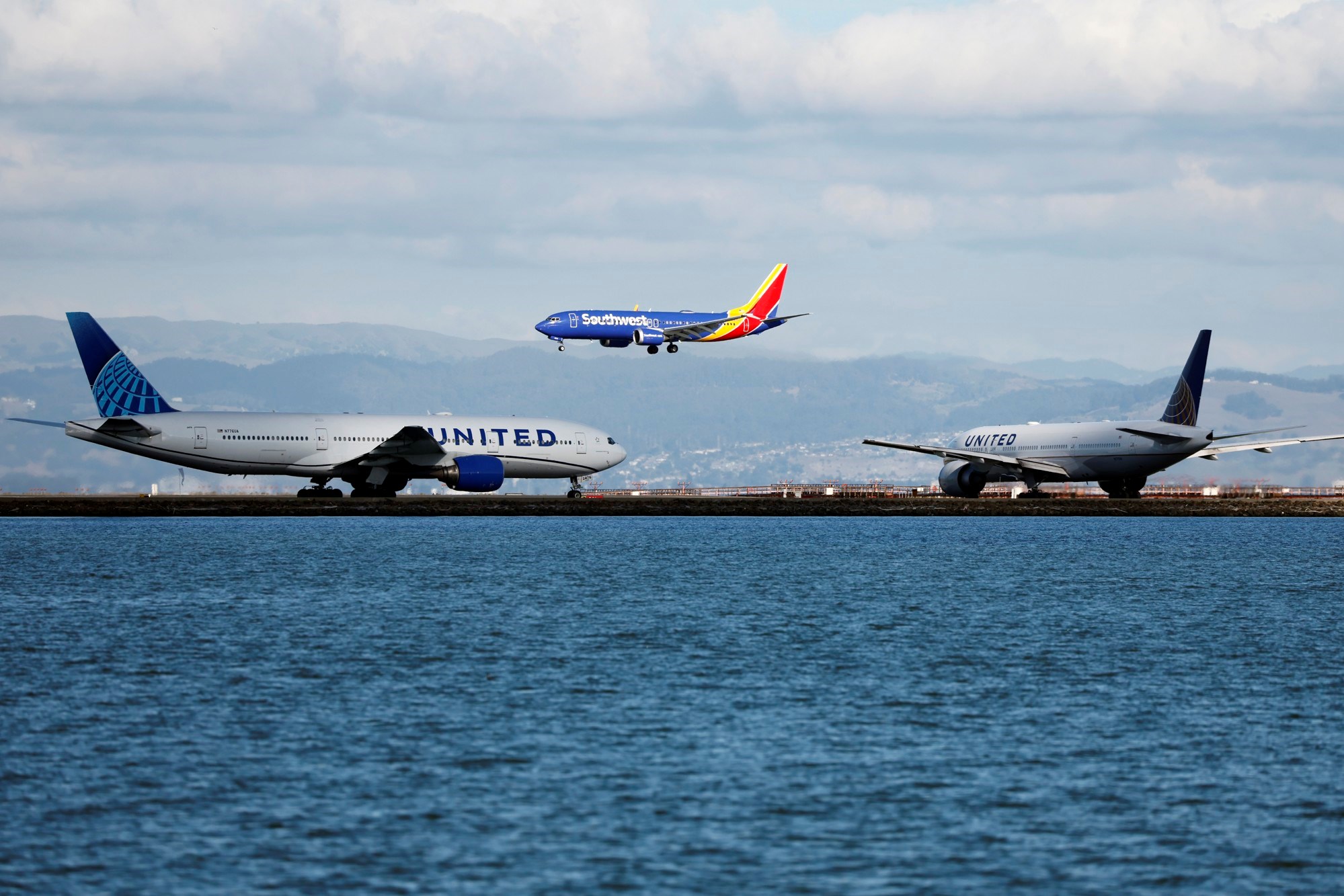 Aviokompanije u SAD-u danas otkazale preko 1500 letova