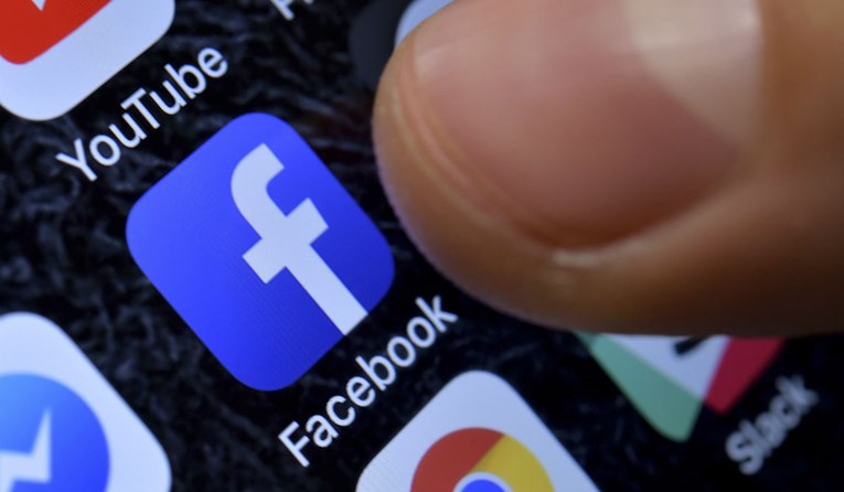 Rusija kaznila Twitter i Facebook sa 60.000 dolara zbog pohrane osobnih podataka