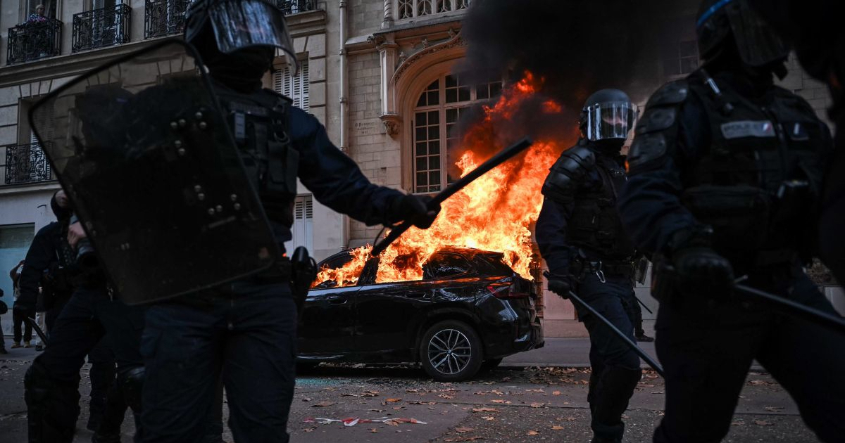 Francuska policija optužena za nanošenje teških ozljeda tinejdžerima na prosvjedima