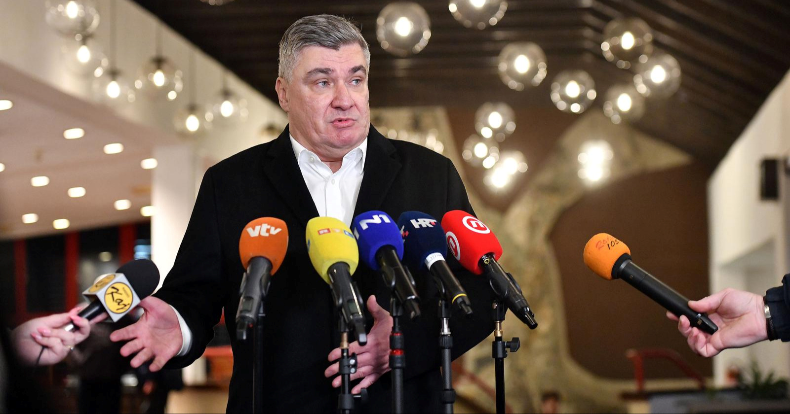 HDZ: Milanović je licemjer. Prisjetimo se kako ljevica "štiti Ustav"