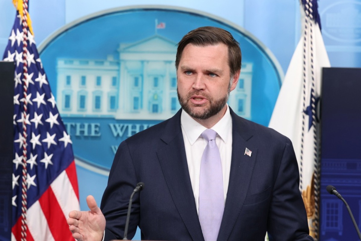 JD Vance: Nakon međuizbora ću sa suprugom razgovarati o kandidaturi 2028.