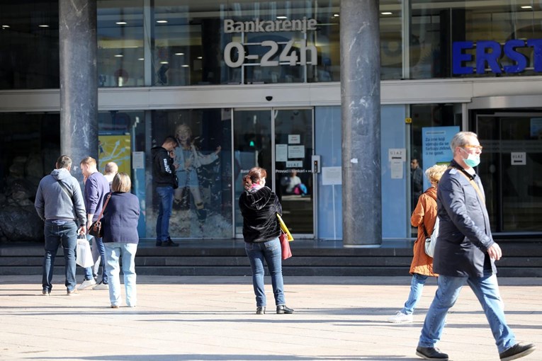 Europska komisija bankama: Lakše dajte kredite građanima i gospodarstvu