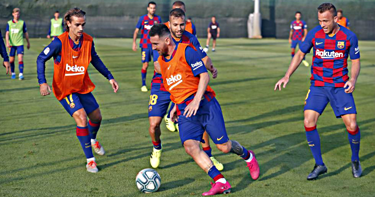 Barca s novom napadačkom trojkom protiv Valencije