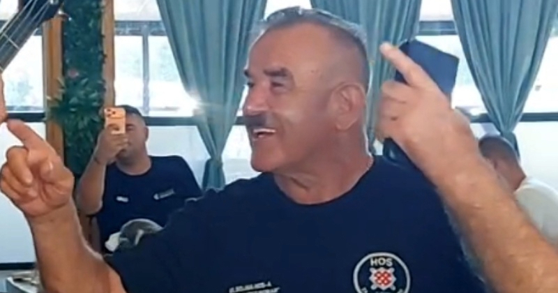 Skejo i ekipa u restoranu pjevali "Juru i Bobana", objavili snimku