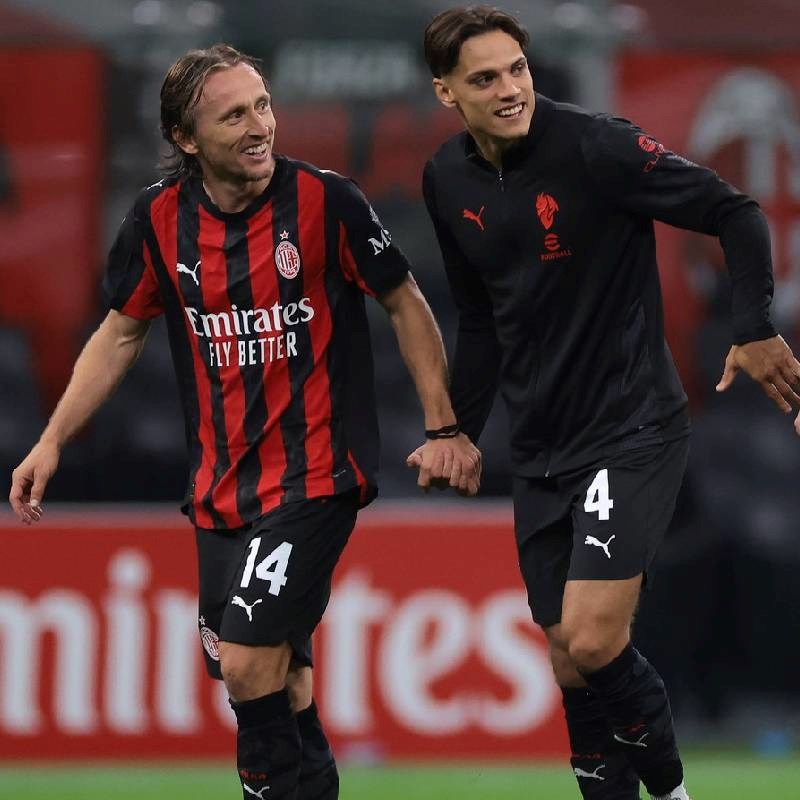 Mlada zvijezda Milana: Luka Modrić je otac ove ekipe