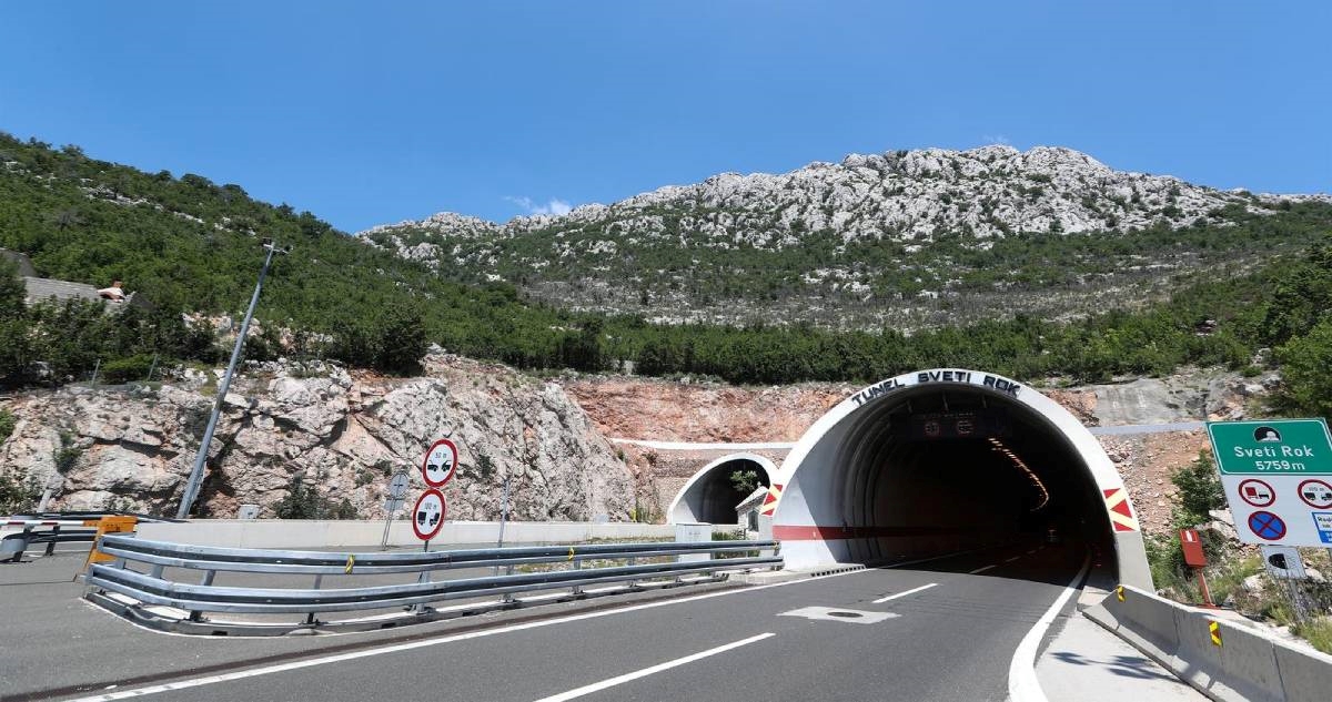 Olujna bura zatvorila dio autoceste A1