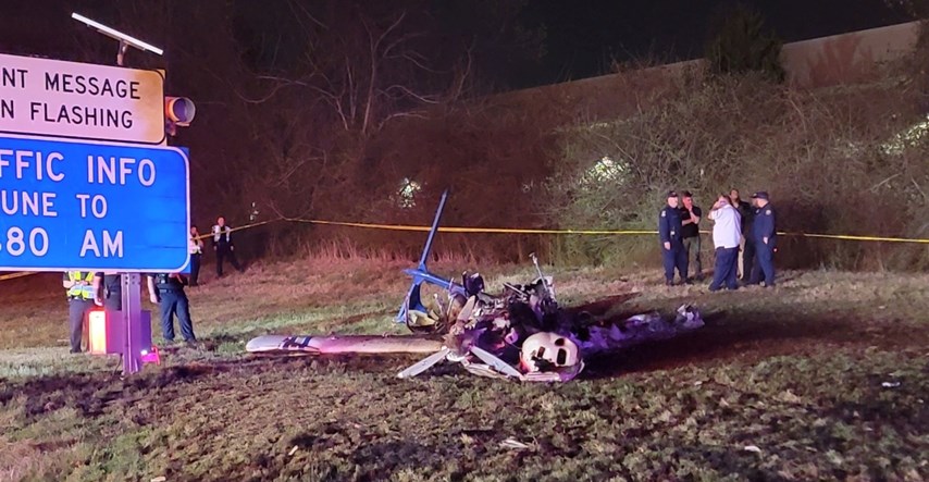 VIDEO Mali avion srušio se kraj autoceste u Nashvilleu, snimljen kako pada nad cestom