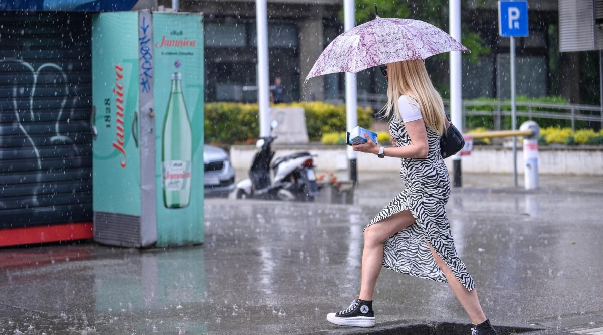 Popodne stiže promjena, mogući pljuskovi i grmljavina