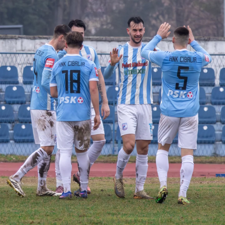 Cibalia velikim preokretom do pete uzastopne pobjede i ludnice u vrhu 1. NL