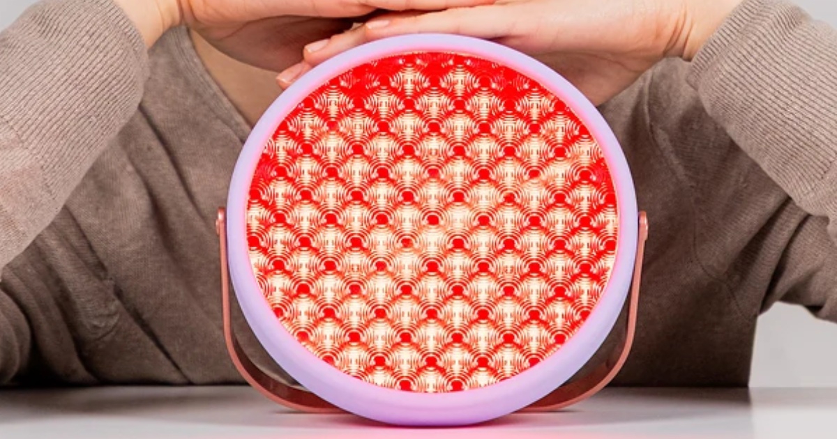 Foreo predstavlja novi LED panel za njegu kože i bolji san