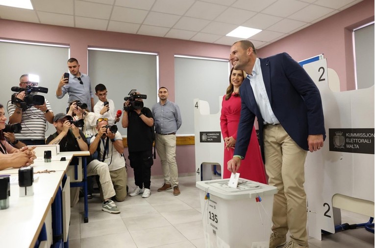 Laburisti pobijedili na izborima na Malti