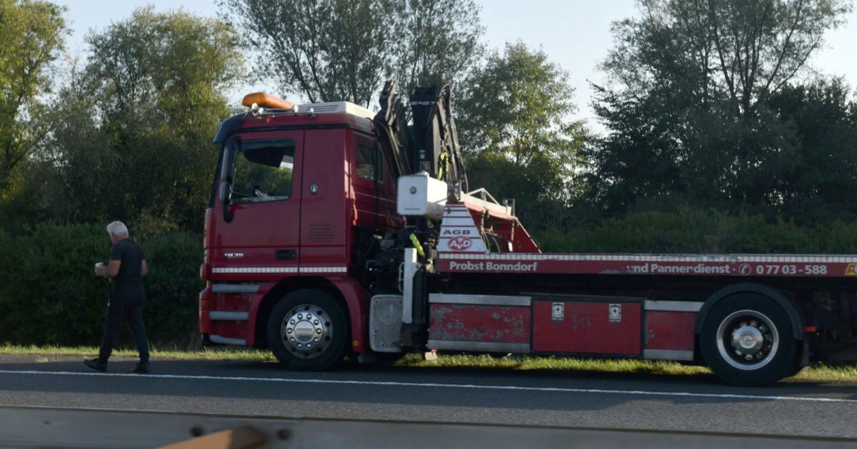 Vatrogasci prošli kroz crveno pa se sudarili s autom. Teško ozlijeđen 60-godišnjak