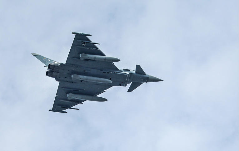 Njemačka će poslati svoje borbene avione u Latviju tijekom izbora