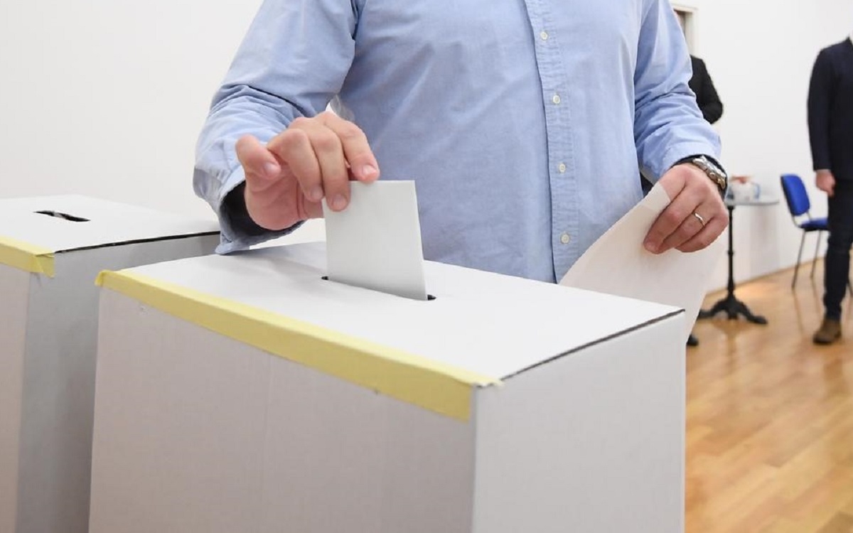 Parlamentarni izbori mogli bi biti već u veljači?